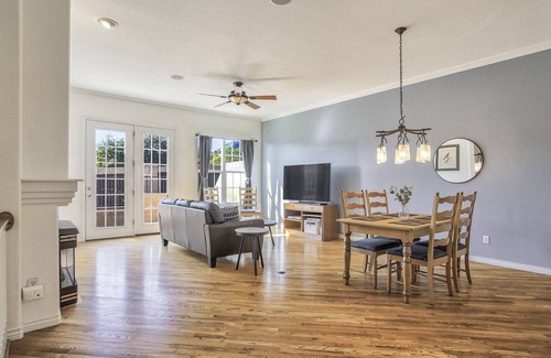 Southwest Colorado Springs House | Corporate Rental, Cheyenne Mountain D12, Luxury Townhome, AC, Garage Parking