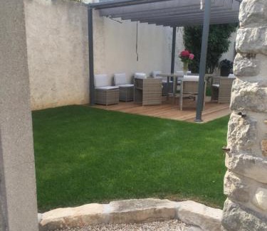 Saint-Martin-en-Biere House | Corps de ferme restauré proche Barbizon