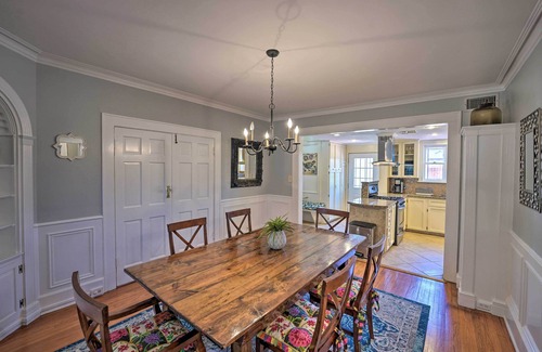 Del Mar House | Corpus Christi Home w/Pool & Hot Tub: Walk to Bay