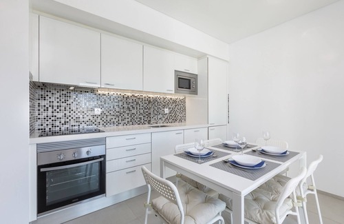 Correeira Apartment | Correeira Luxury Residence T2 A - Albufeira, Pools, Wifi, Bbq, Beach