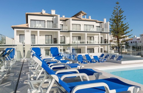 Correeira Apartment | Correeira Luxury Residence T2 A - Albufeira, Pools, Wifi, Bbq, Beach