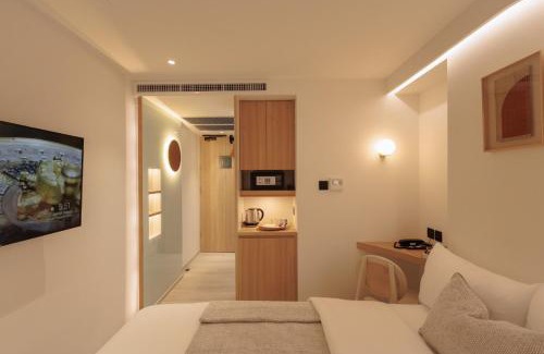 Wang Burapha Phirom Hotel | CORRIDOR 2407
