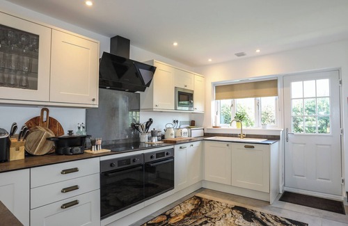 Trearddur Bay Cottage | Corrie Knowe