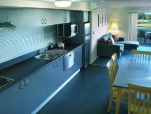 Batehaven Apartment | Corrigans Cove