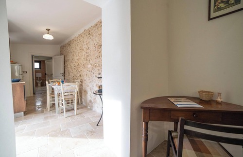 Martano Apartment | Corte San Giorgio Boutique apt with airco, Martano, Italy