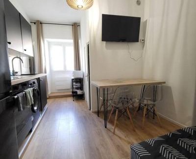 Corte Apartment | Corte tres beau T2 neuf hyper centre 4 personnes calme et lumineux wifi lave linge