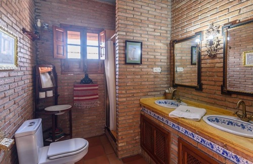 Antequera Villa | Cortijo los Dolmenes Antequera by Ruralidays