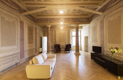 Cortona Old Town Apartment | Cortona Charme- Suite Imperiale