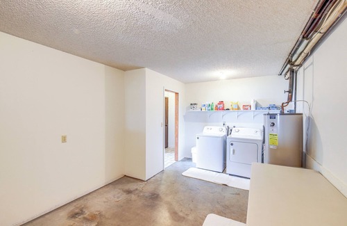 Corvallis House | Corvallis 'Coyote Creek House' w/Mountain Views!