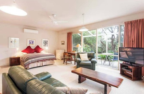 Portsea House | Corvus Cabin Portsea Pet Friendly