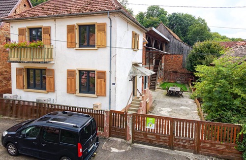 Gingsheim House | Cosy house 6-8 people, near Strasbourg, quiet, garden, table tennis, hen