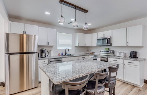 Copeland House | COSH Boujee House with private hot tub