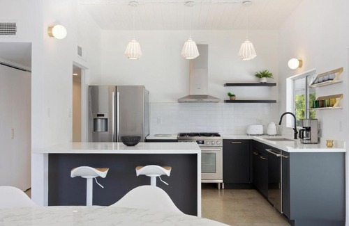 Palm Springs House | Cosmic Sunset