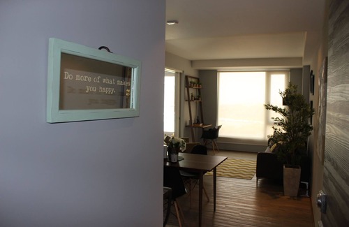 Santa Fe Apartment | Cosmo Santa Fe is suited for both business and leisure travelers.