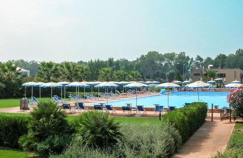 Tirrenia Apartment | Cosmopolitan Golf (TIR280) by Interhome
