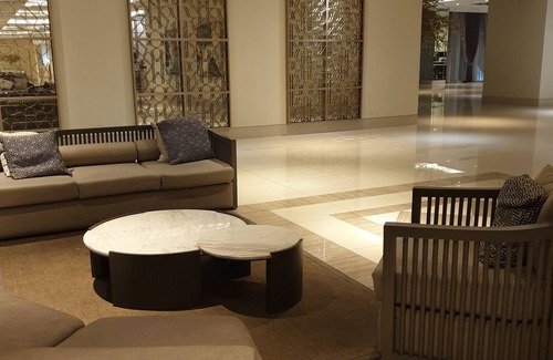 Surabaya Hotel | Cosmy Tanglin Apartment