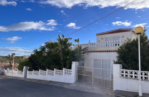Rojales House | Costa Blanca Poolside Bliss