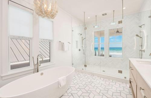 Seacrest House | Costa Fortune