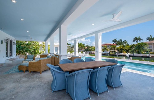 Coury House | Costal Luxury in Key Colony Beach, Pet Friendly Comfort and Style!