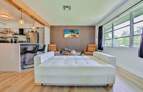 Sarasota House | Costal Oasis 8 Minutes to Siesta Key Beach