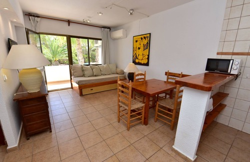 Es Pujols Apartment | Costamar 13: large apartment with pool near the sea of Es Pujols
