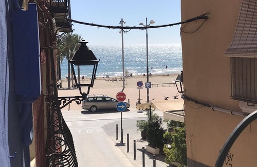 Old Town Apartment | COSTERA 2 - ESTUDIO VISTAS A CALLE