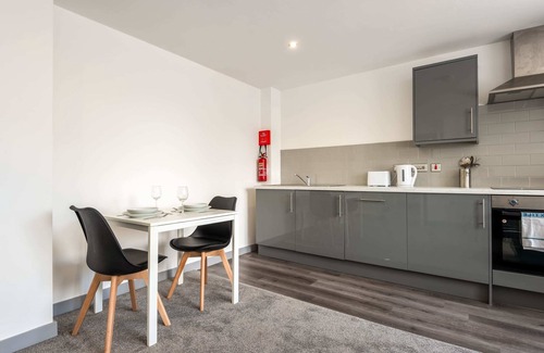 Yeadon Apartment | Cosy 1 Bedroom Flat in Yeadon