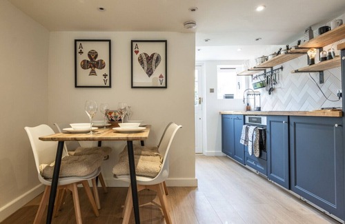 Kingham Cottage | Cosy 2BD Cottage in Oxfordshire - Near Daylesford