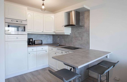 Saint-Jean-de-Luz Apartment | Cosy 3* Apt w/Pool, Terrace, Near Beach & City Center - St Jean de Luz