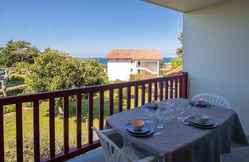 Saint-Jean-de-Luz Apartment | Cosy 3* Apt w/Pool, Terrace, Near Beach & City Center - St Jean de Luz