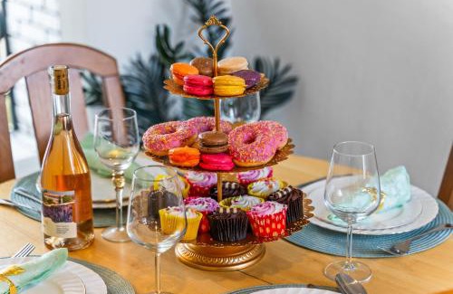 Hull House | Cosy 3-bedroom house, garden, fast wi-fi, 6 mins walk to Hull fair, 4 mins drive to MKM stadium perfect for Contractors, Families, HRI hospital locum staff and corporate guests