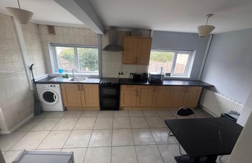 Smethwick House | Cosy 3 Bedroom in Birmingham