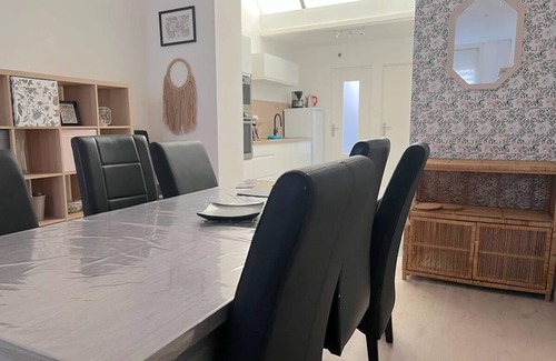 Tourcoing House | Cosy 4-bedroom house close to all amenities