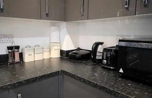 Headstone North House | Cosy 5 bedroom, 3 bathroom next to Harrow Museum