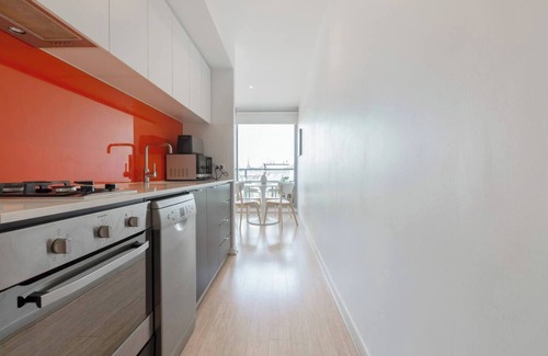 South Yarra Apartment | Cosy and Contemporary in Sought after South Yarra