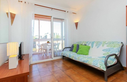 Els Griells Apartment | Cosy apartment for 4 guests with WIFI and TV