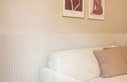 Le Pre-Saint-Gervais Apartment | Cosy apartment near Paris