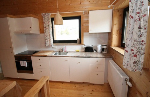 Muhldorf Apartment | Cosy apartment for 9 people with WIFI and TV