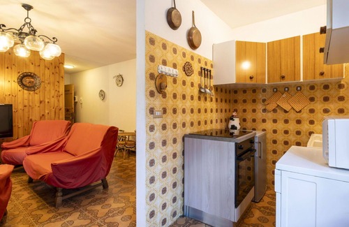 Campodolcino Apartment | Cosy apartment for 6 people with WIFI, TV and terrace