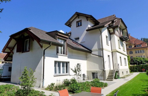 Central Interlaken Apartment | Cosy apartment for 2 guests with WIFI, TV and patio