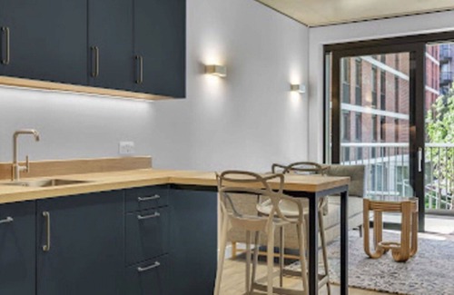 Preston Apartment | Cosy apartment for 2 guests with WIFI, TV and terrace