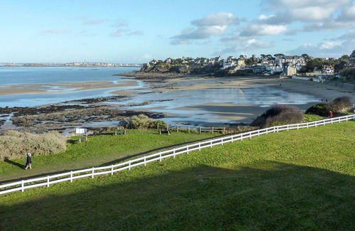 Saint-Igneuc Apartment | Cosy apartment for 2 people with WIFI, TV and terrace