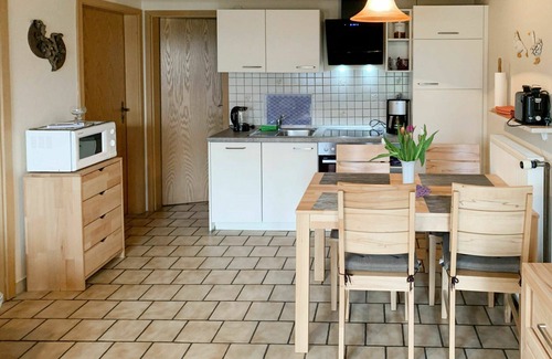 Barkholt Apartment | Cosy apartment for 4 guests with WIFI, TV and terrace