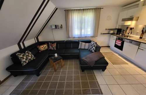 Ummanz Apartment | Cosy apartment for 4 people with WIFI, TV, balcony and pets allowed