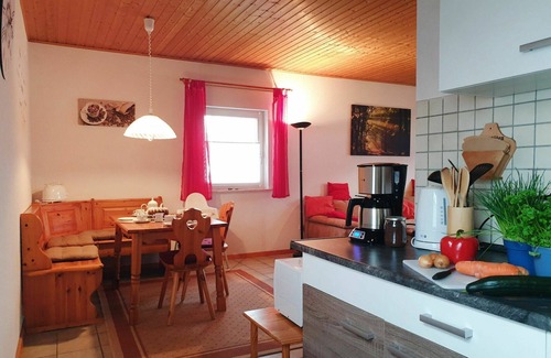 Thalfang Apartment | Cosy apartment for 4 guests with WIFI, TV, terrace and pets allowed