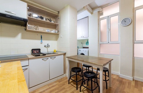 El Toyo Apartment | Cosy apartment for 4 guests with A/C, WIFI, TV and balcony