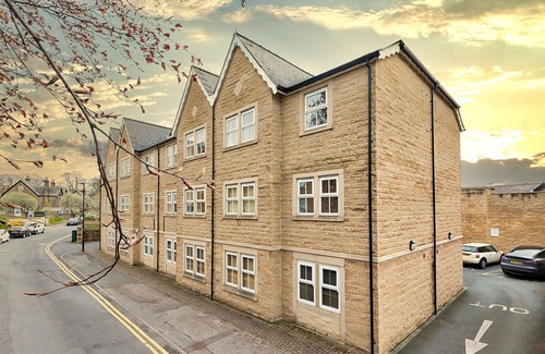 Harrogate Apartment | Cosy apartment for 4 guests with WIFI and pets allowed