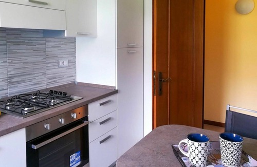 Formia Apartment | Cosy apartment for 4 guests with WIFI, A/C, TV, terrace and pets allowed