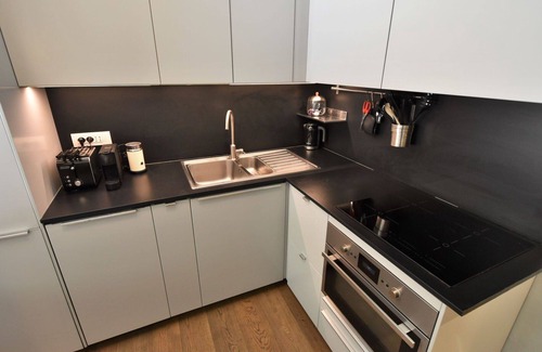 Borgonuovo Apartment | Cosy apartment for 4 guests with A/C, WIFI, TV and terrace