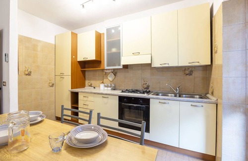 Cataeggio Apartment | Cosy apartment for 4 guests with TV and terrace